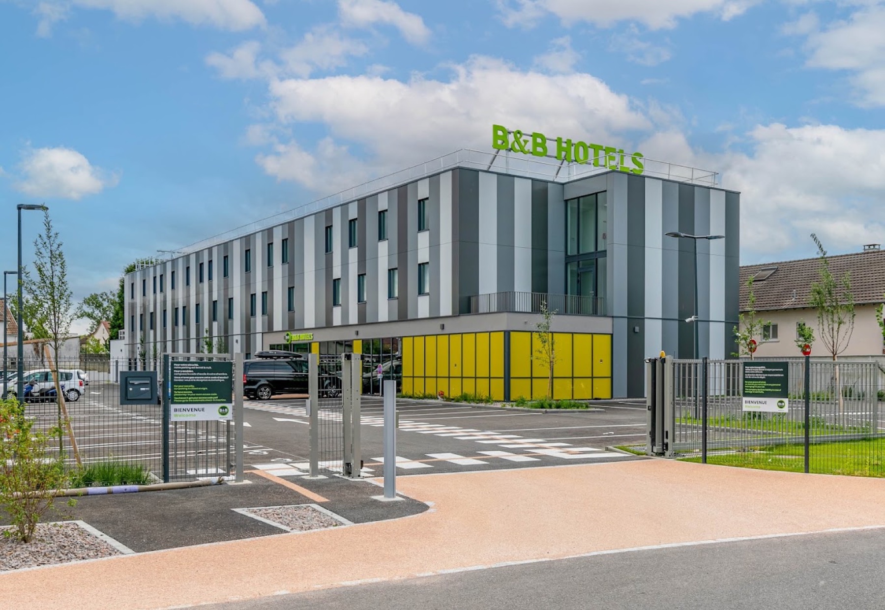 Modern B&B Hotels property